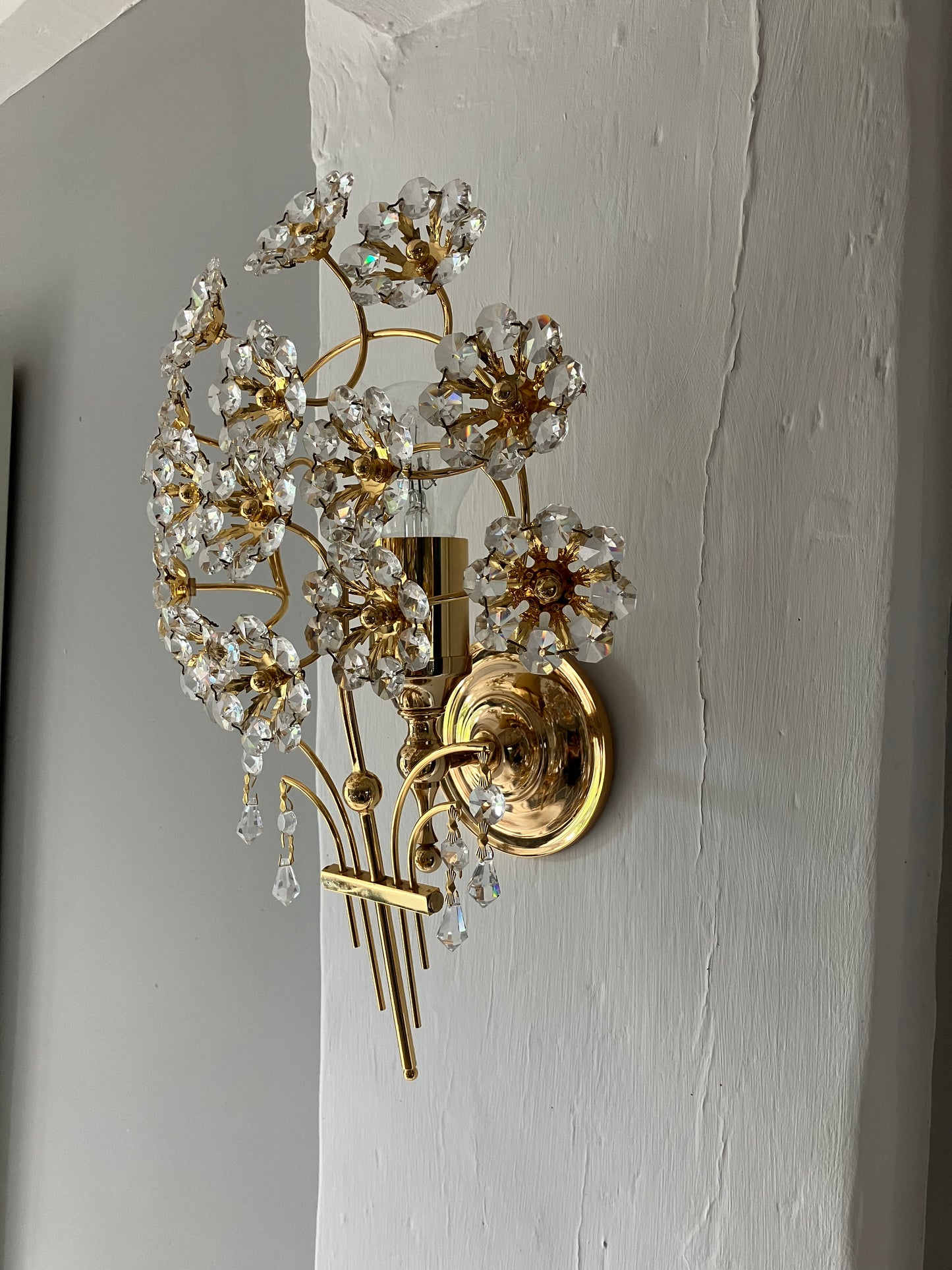 Pair of Gold-Plated Brass and Crystal Glass flower Wall Lamps Sconces by Palwa, 1960