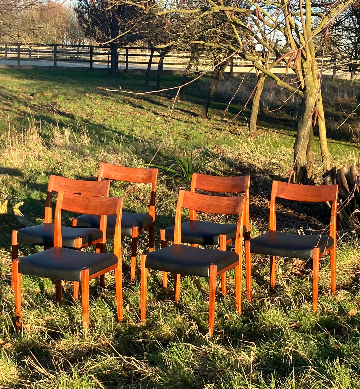For Jenifer **Price includes bespoke crate and shipping ***Vintage Mid Century Modern Scandinavian Teak Dining Set by Nils Jonsson for Hugo Troeds