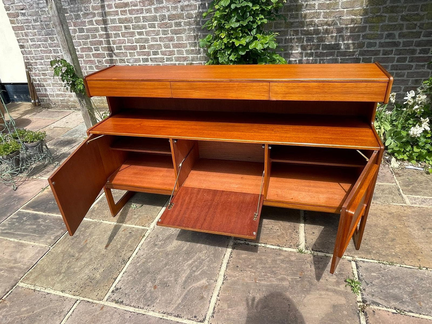 Mid Century Modern McIntosh Teak Sideboard forfar / Highboard / Credenza From 1969