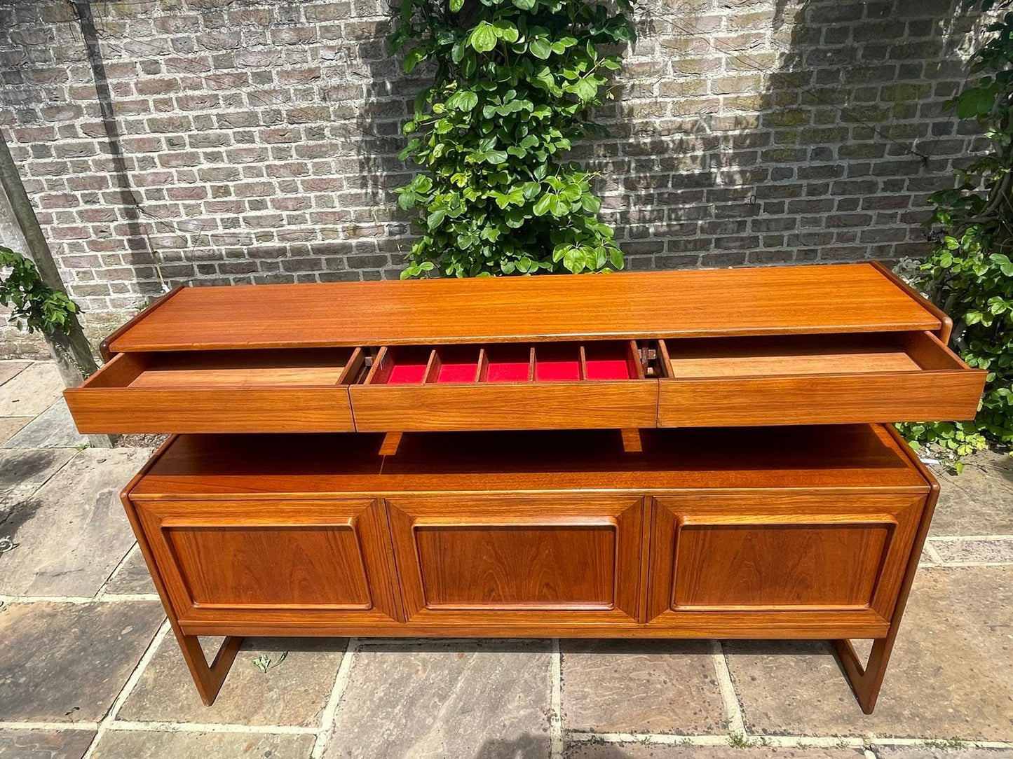 Mid Century Modern McIntosh Teak Sideboard forfar / Highboard / Credenza From 1969