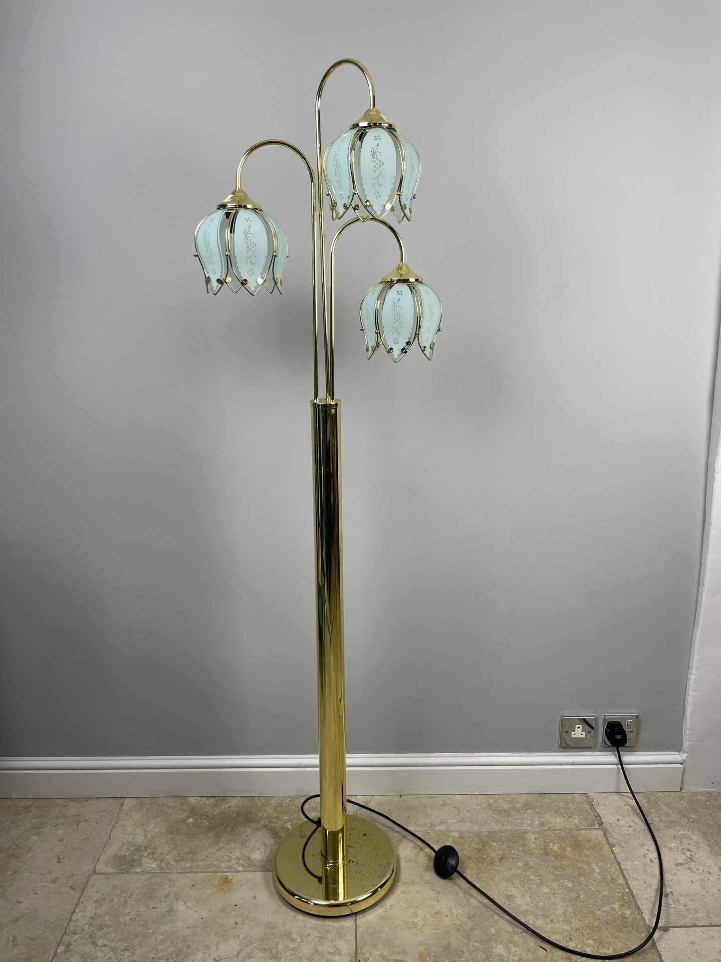 Reserved for Ashley **** Italian Vintage Hollywood Regency mid century White Flower brass floor lamp