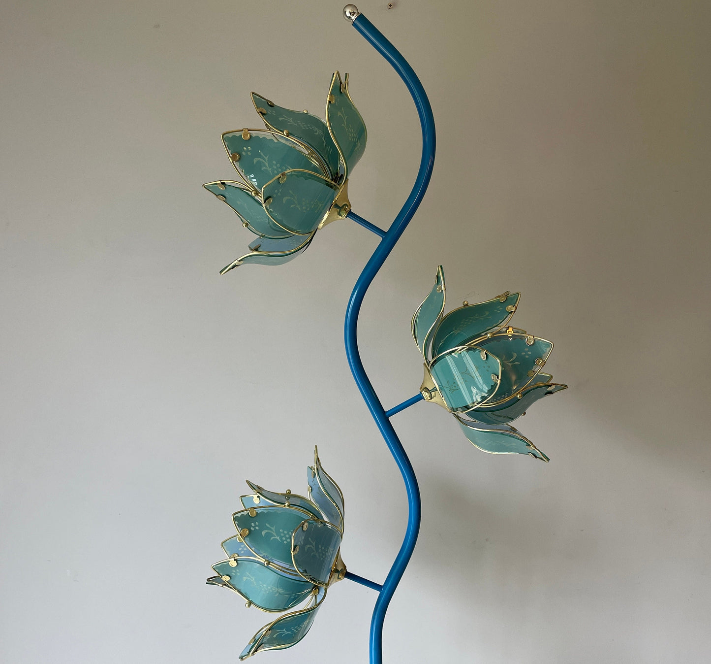 Mid Century Modern Vintage Hollywood Regency Blue Glass Lotus Flower Floor Lamp With Shelves