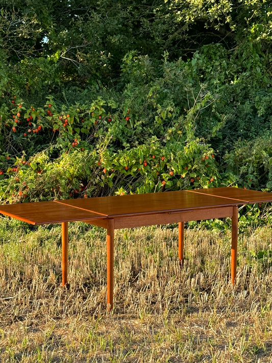 Midcentury Danish Extending Teak Table By A.M. Mobelfabrik. Vintage Modern / Retro Style