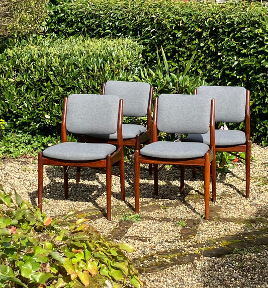 Vintage Mid Century Rosewood Dining Chairs from the 1960s - Pending A10 certificate