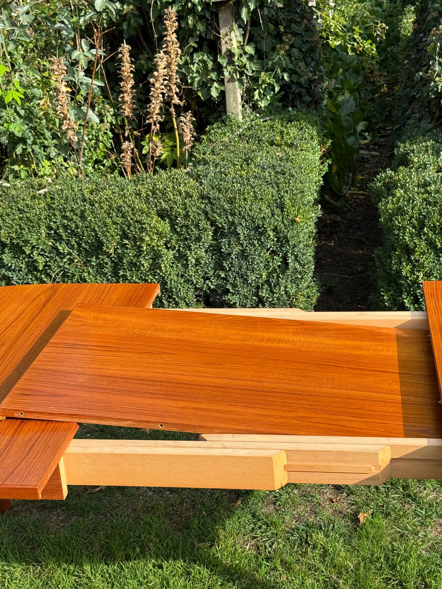 For Raylee ** Mid Century Modern Teak Dining table Table by Nils Jonsson for Hugo Troeds