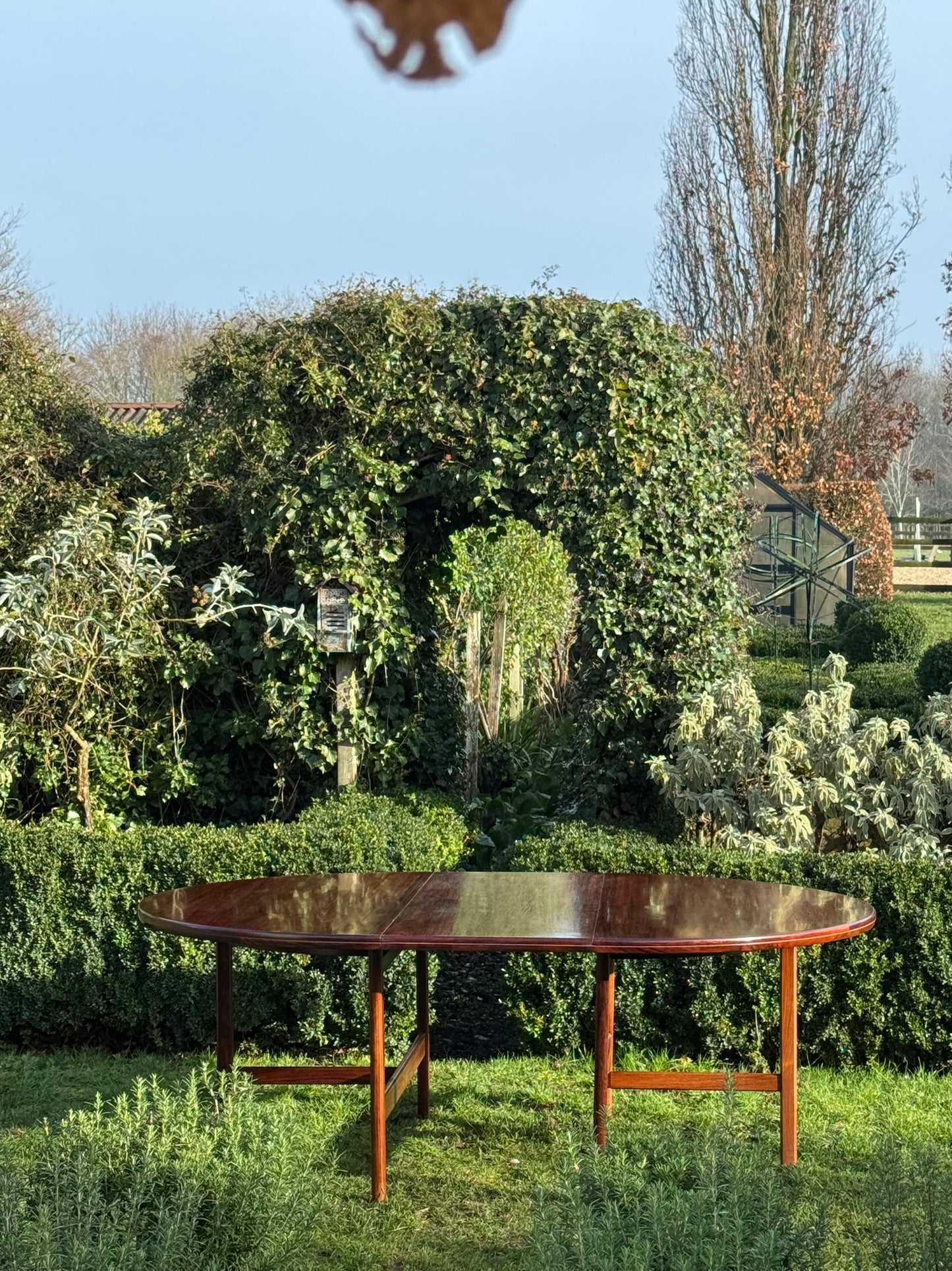 Mid Century Rosewood Extra Large Dining Table By Robert Heritage For Archie Shine 1970; seats 10