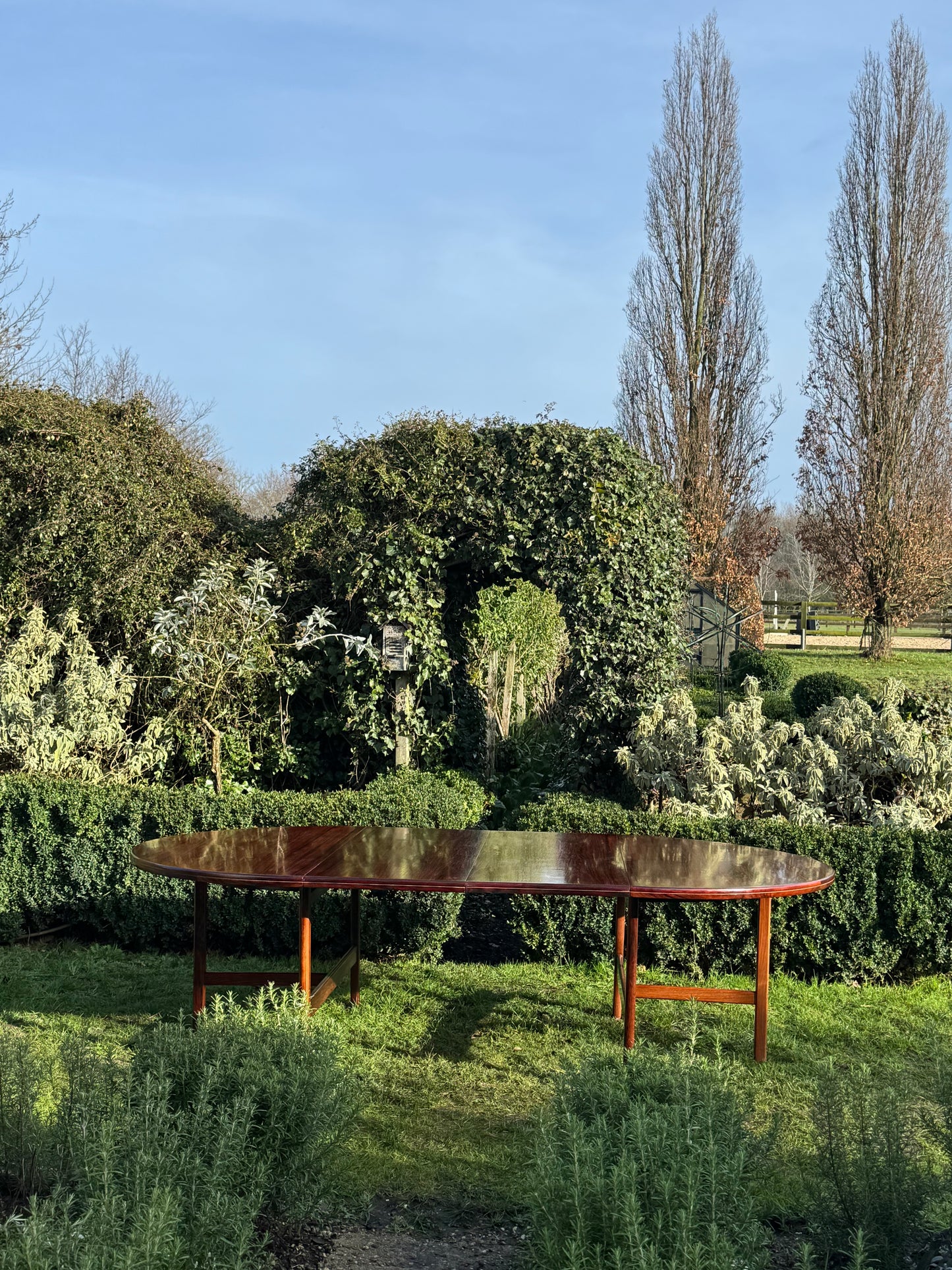 Mid Century Rosewood Extra Large Dining Table By Robert Heritage For Archie Shine 1970; seats 10