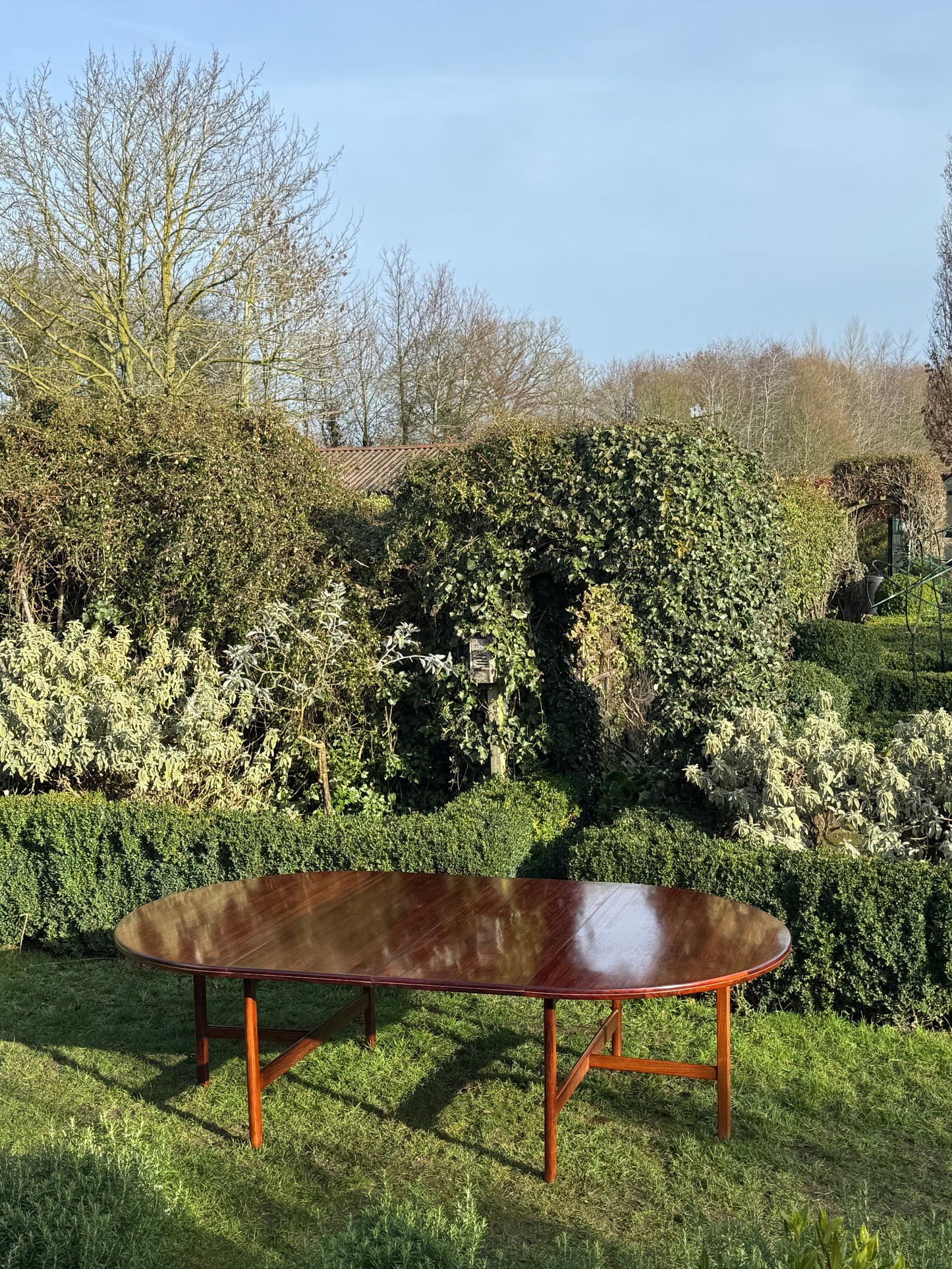 Mid Century Rosewood Extra Large Dining Table By Robert Heritage For Archie Shine 1970; seats 10