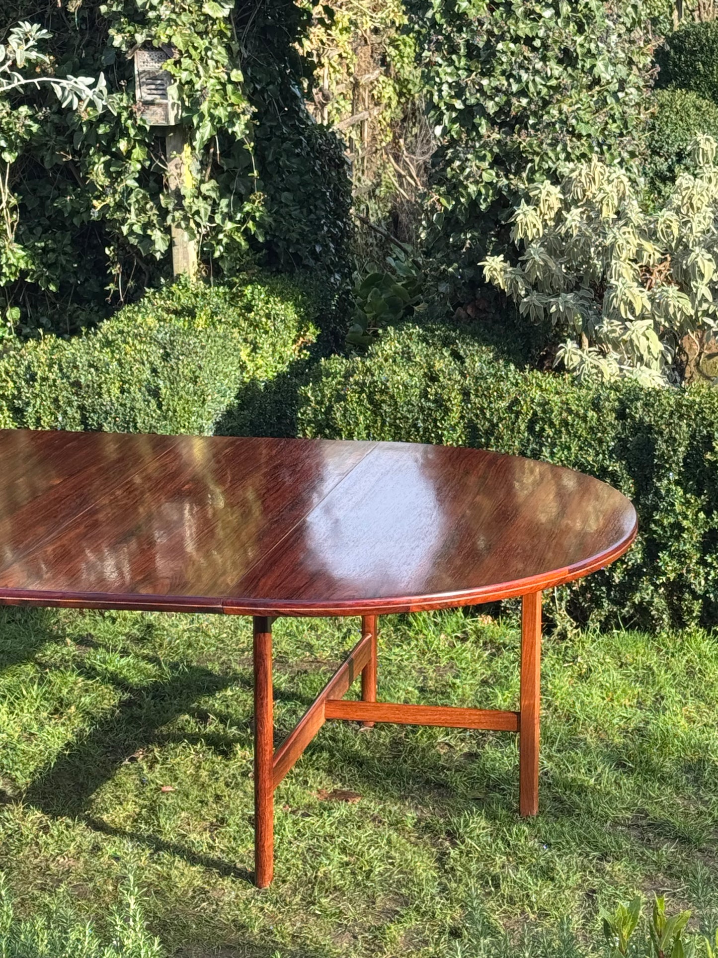 Mid Century Rosewood Extra Large Dining Table By Robert Heritage For Archie Shine 1970; seats 10