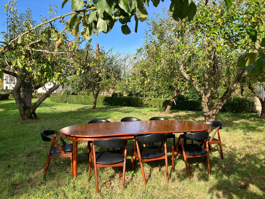 Mid Century Teak Dining Set Model 62 Table For Henning Kjærnulf For Sorø Stolefabrik And Eight Model 31 Kai Kristiansen Chairs in Black