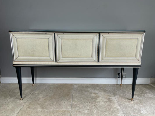 Stylish Mid Century Modern 1950s Italian Sideboard / Credenza by Umberto Mascagni