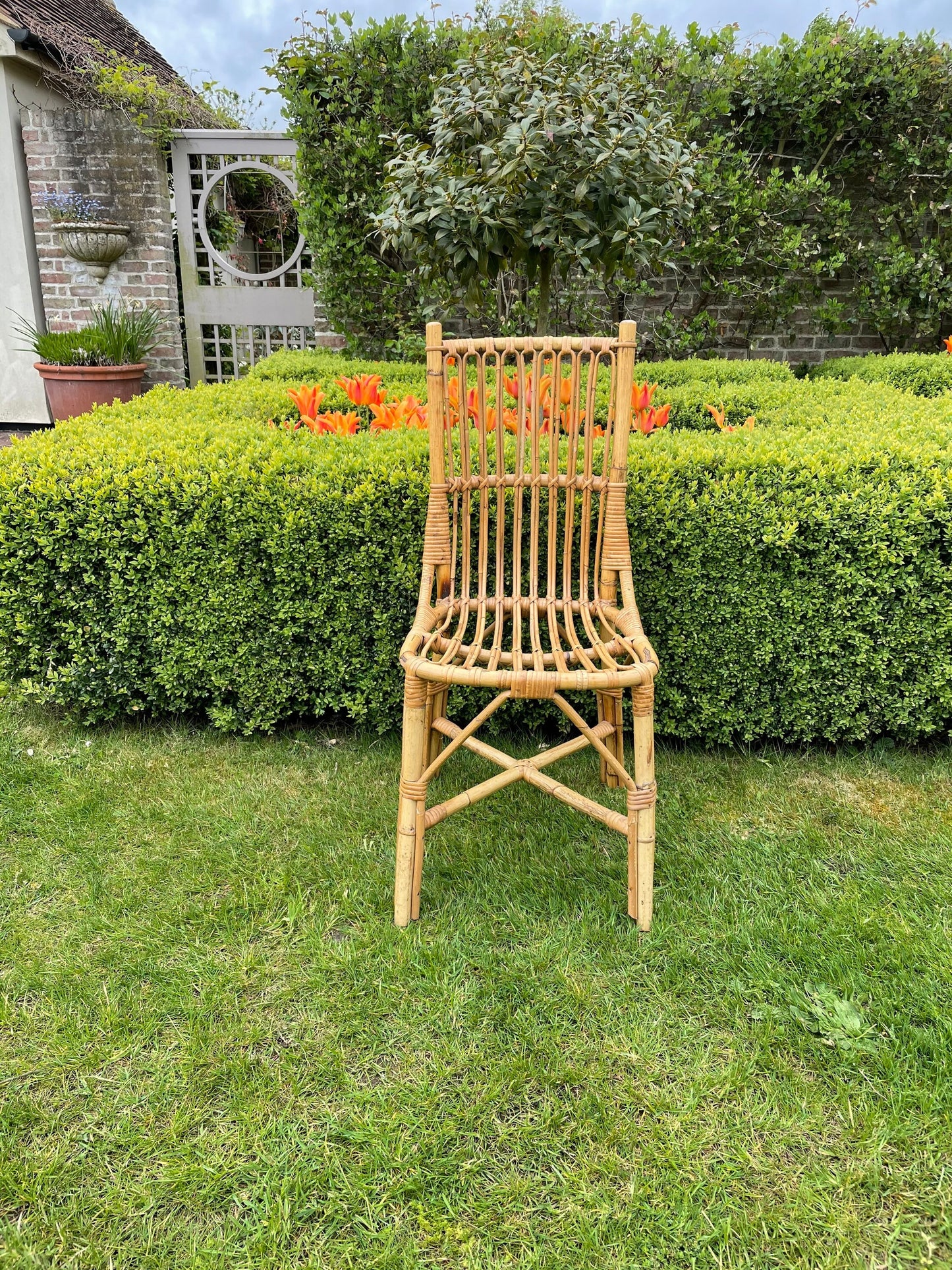 Original 1960s Mid Century Modern Set of 4 Bamboo / Rattan Indoor/Outdoor Dining Chairs