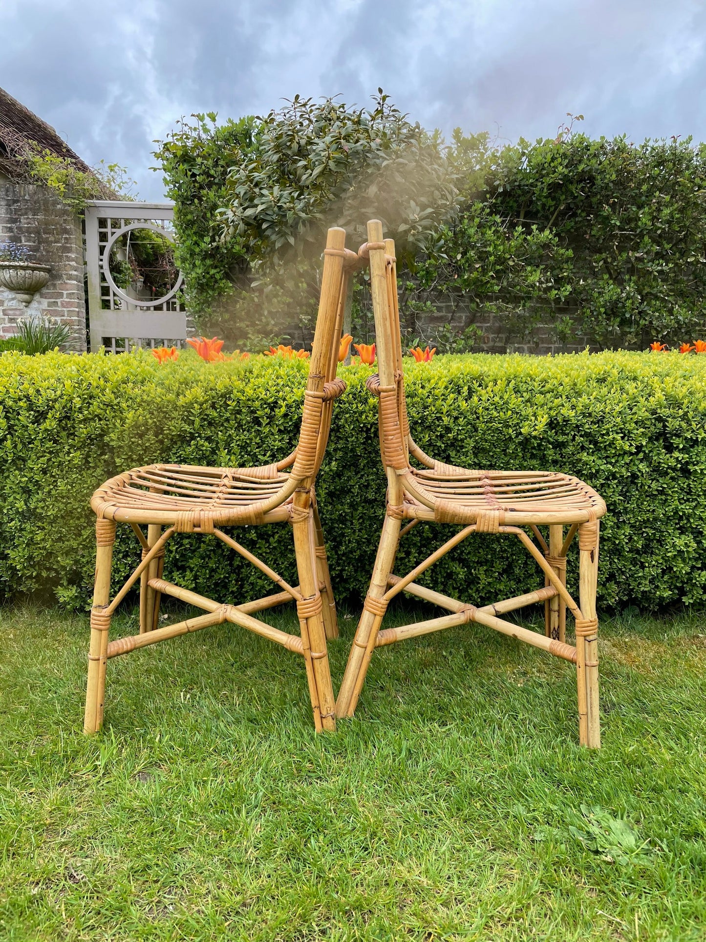 Original 1960s Mid Century Modern Set of 4 Bamboo / Rattan Indoor/Outdoor Dining Chairs