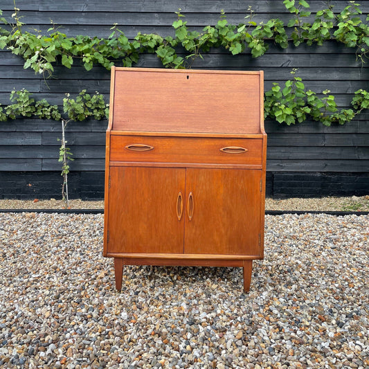 Mid Century Modern Jentique Teak Writing Desk / Bureau